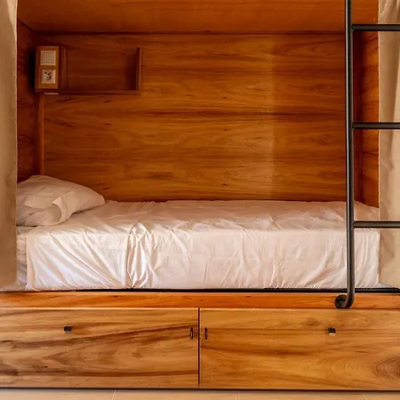 Lisbon Surf Hostal Carcavelos (Lisbon)