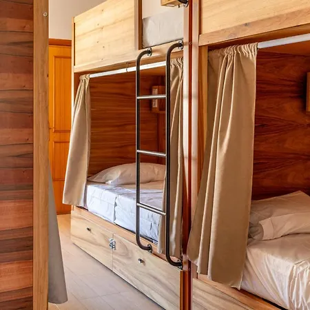 Lisbon Surf Hostal