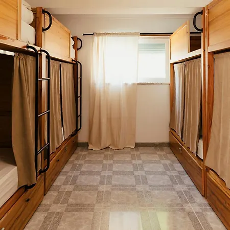 Lisbon Surf * 카르카벨로스