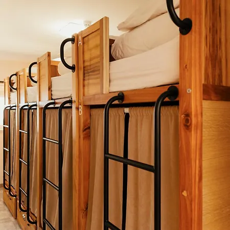 Hostel Lisbon Surf Carcavelos (Lisbon)