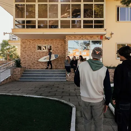 Hostel Lisbon Surf *