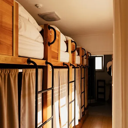 Hostel Lisbon Surf Carcavelos (Lisbon)