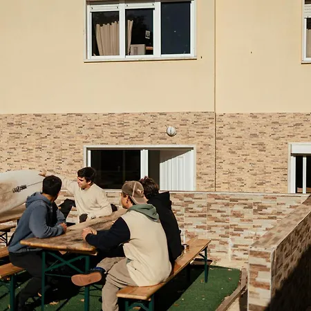 Lisbon Surf Hostel Carcavelos (Lisbon)
