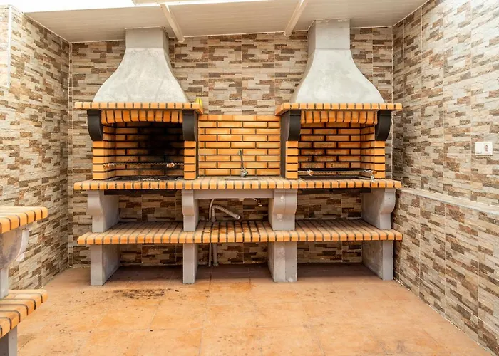 Hostel Lisbon Surf Carcavelos (Lisbon)