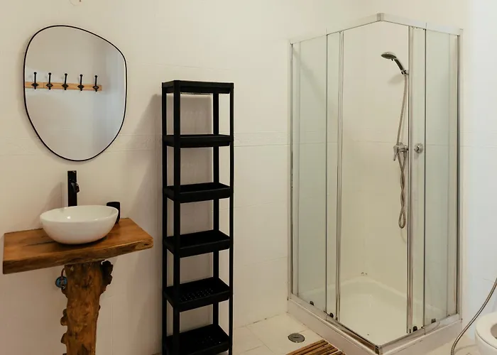 Lisbon Surf Hostel *