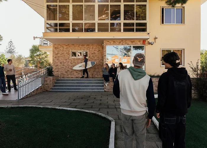 Hostel Lisbon Surf *