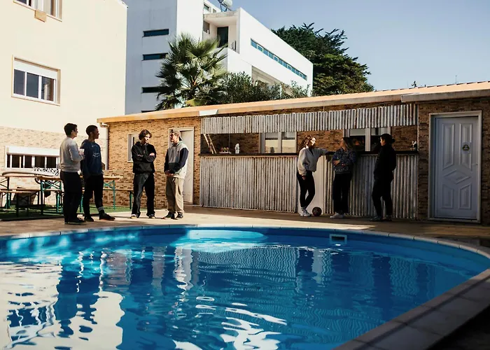 Lisbon Surf Hostel *