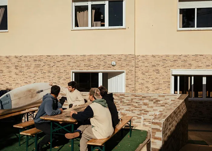 Lisbon Surf Hostel Carcavelos (Lisbon)
